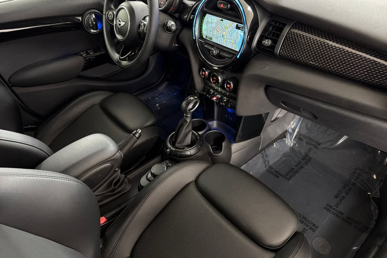 Thumbnail: 2016 MINI Cooper Hardtop - 16