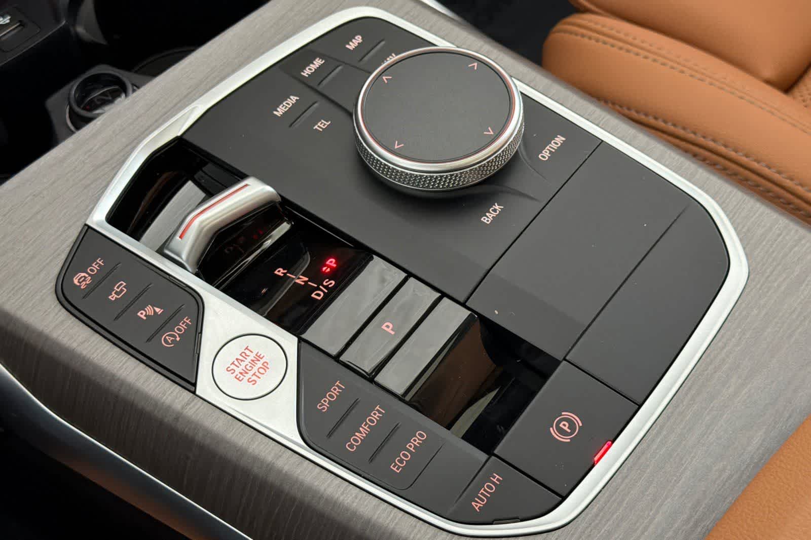 Thumbnail: 2026 BMW 3 Series - 21