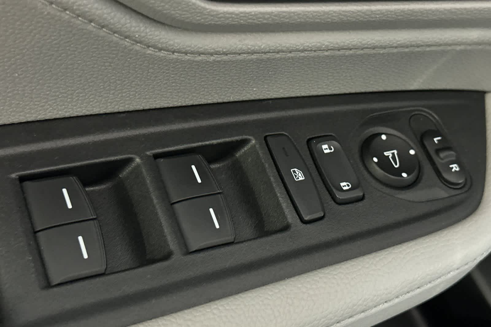 Thumbnail: 2019 Honda Odyssey - 13