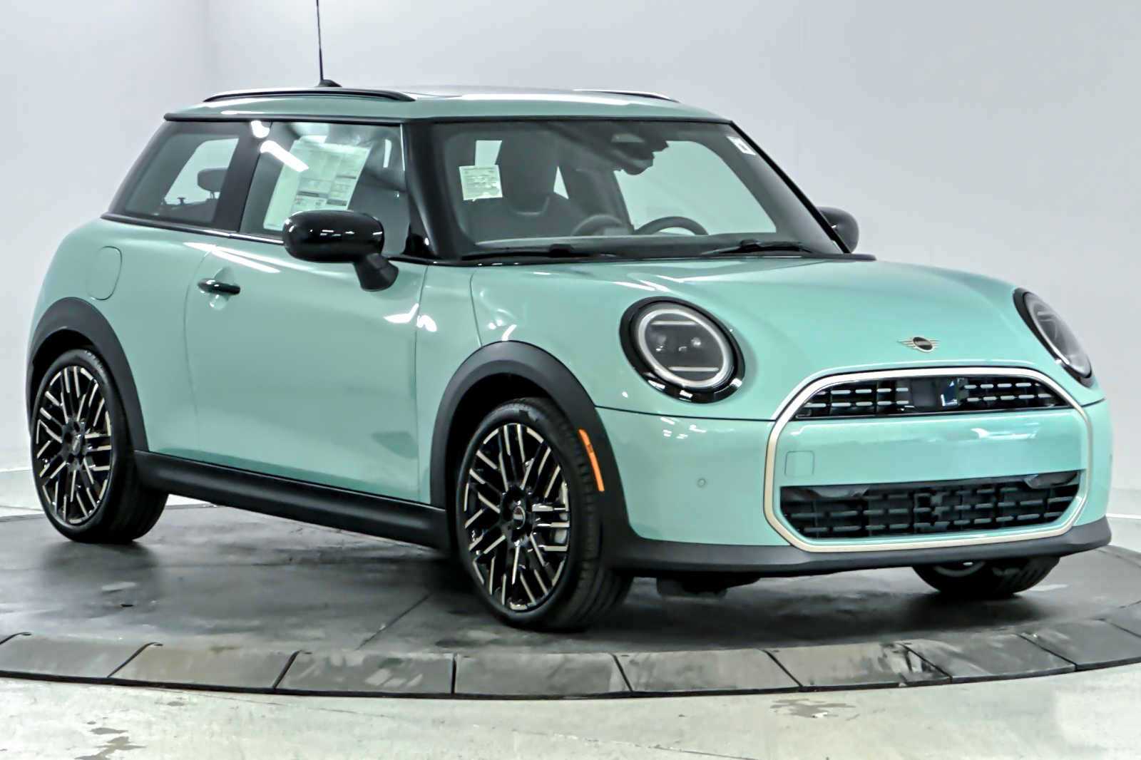 2025 MINI Cooper Hardtop 2 Door 9