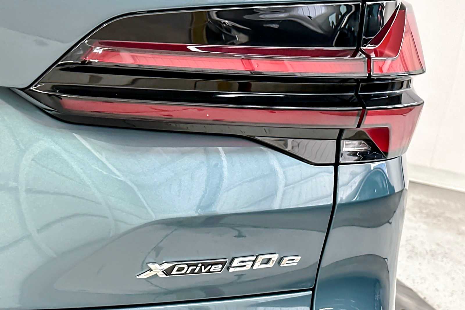 Thumbnail: 2025 BMW X5 - 28