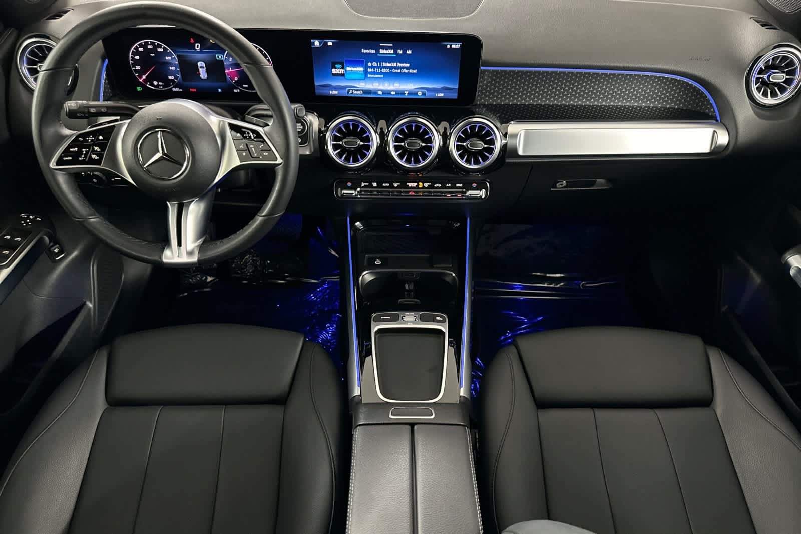 Thumbnail: 2024 Mercedes-Benz GLB - 3