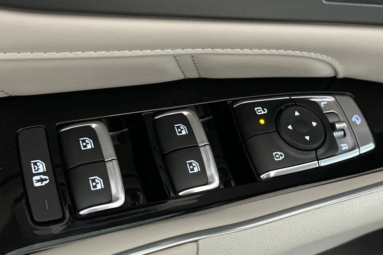 Thumbnail: 2025 Kia Sorento - 13