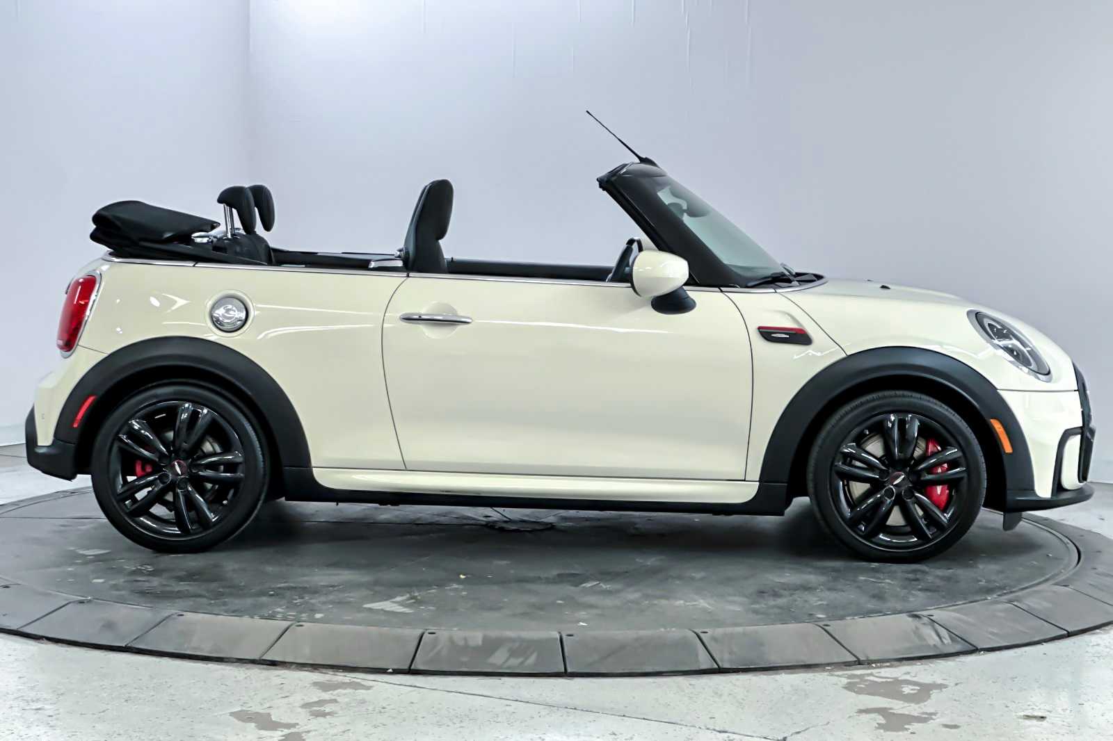Thumbnail: 2022 MINI Cooper Convertible - 8
