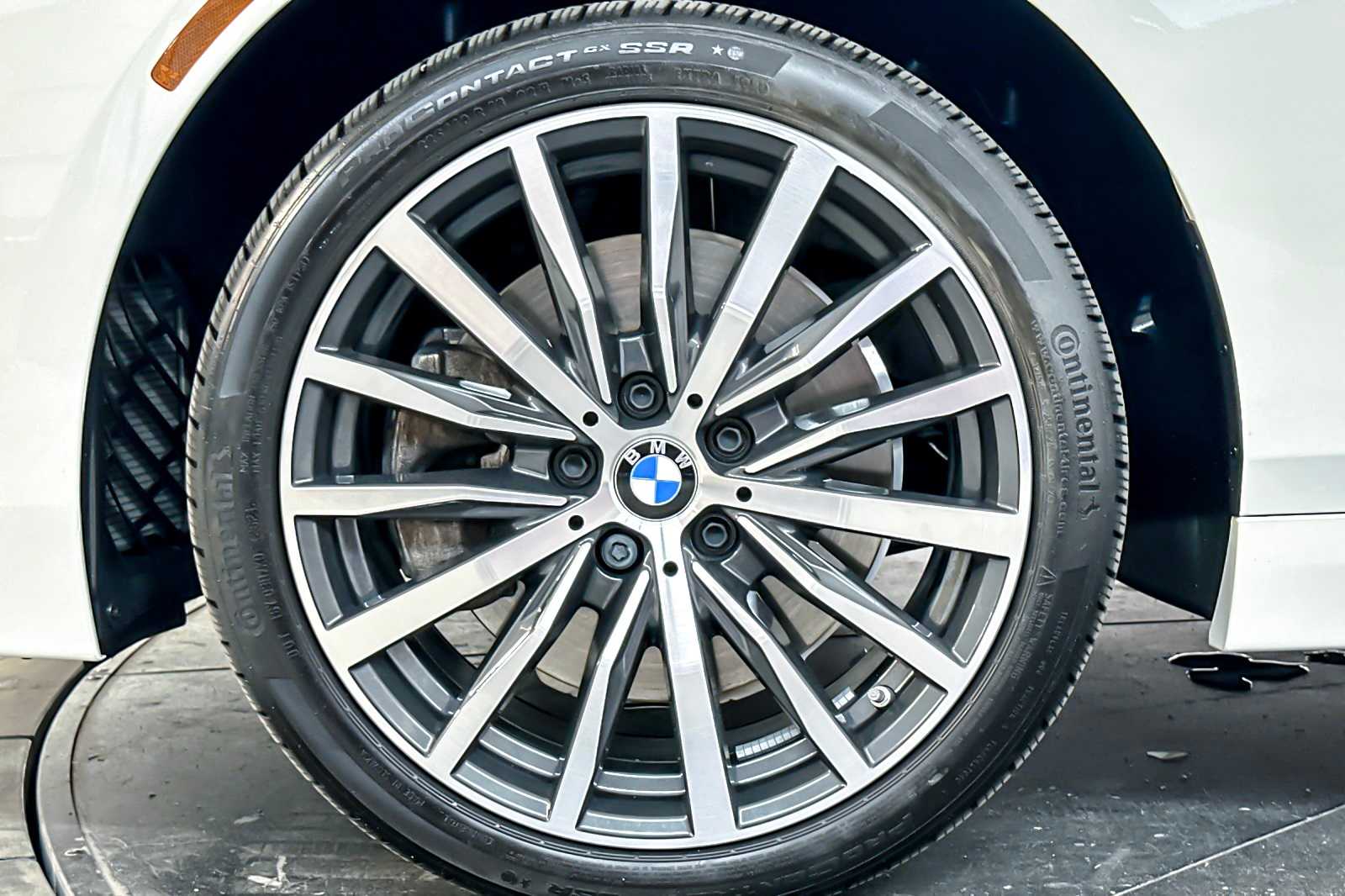 Thumbnail: 2024 BMW 2 Series - 26