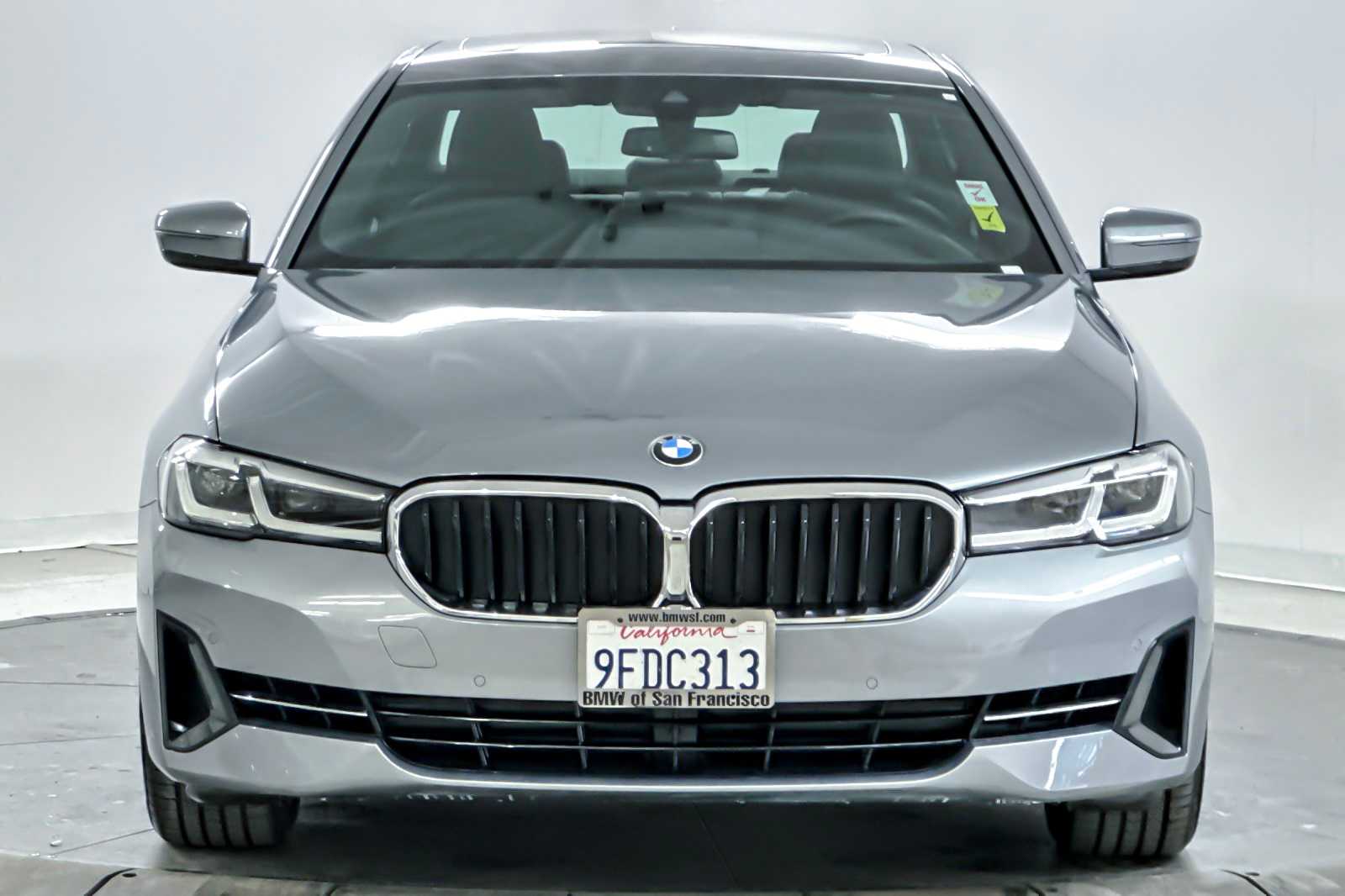 Thumbnail: 2023 BMW 5 Series - 10