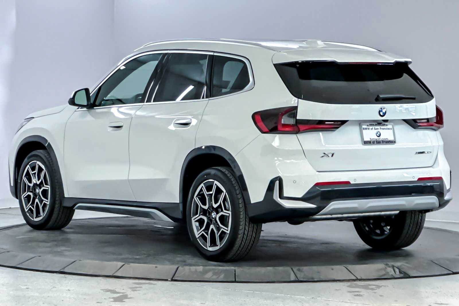 Thumbnail: 2025 BMW X1 - 6