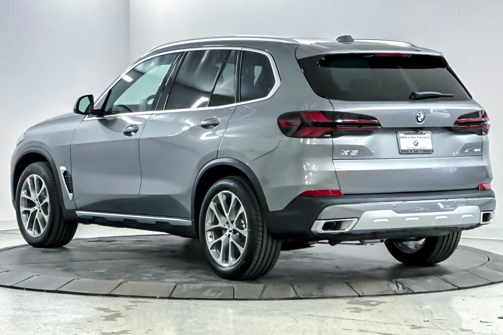 Thumbnail: 2026 BMW X5 - 6