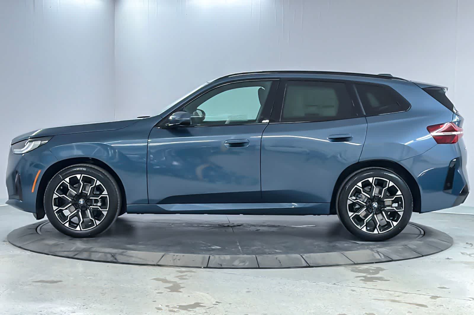 Thumbnail: 2026 BMW X3 - 5