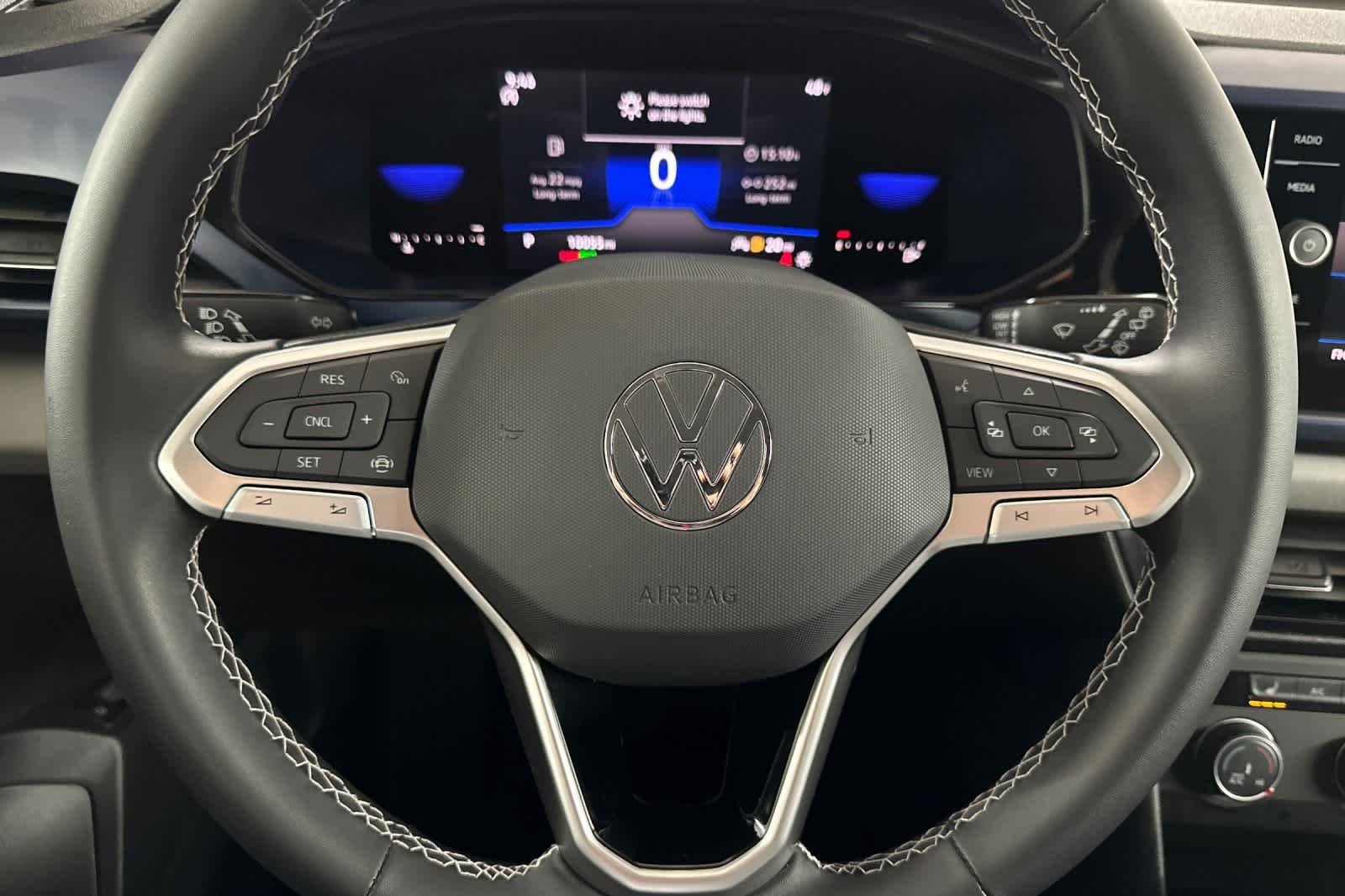 Thumbnail: 2022 Volkswagen Taos - 23