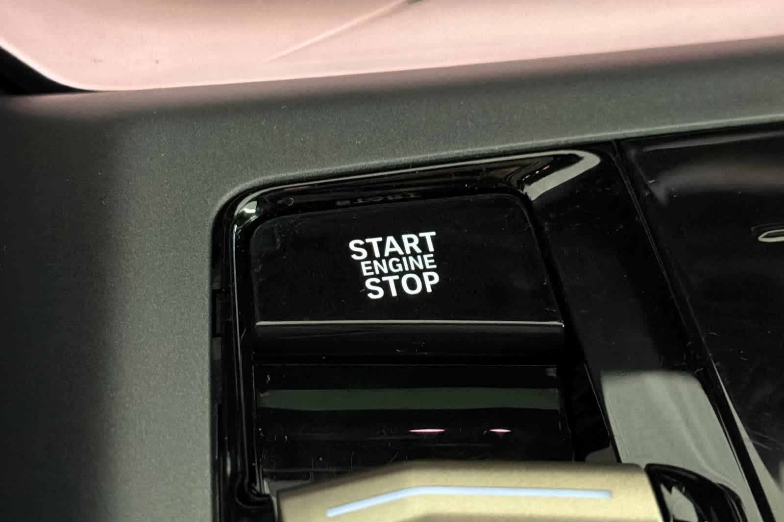 Thumbnail: 2025 BMW X3 - 23