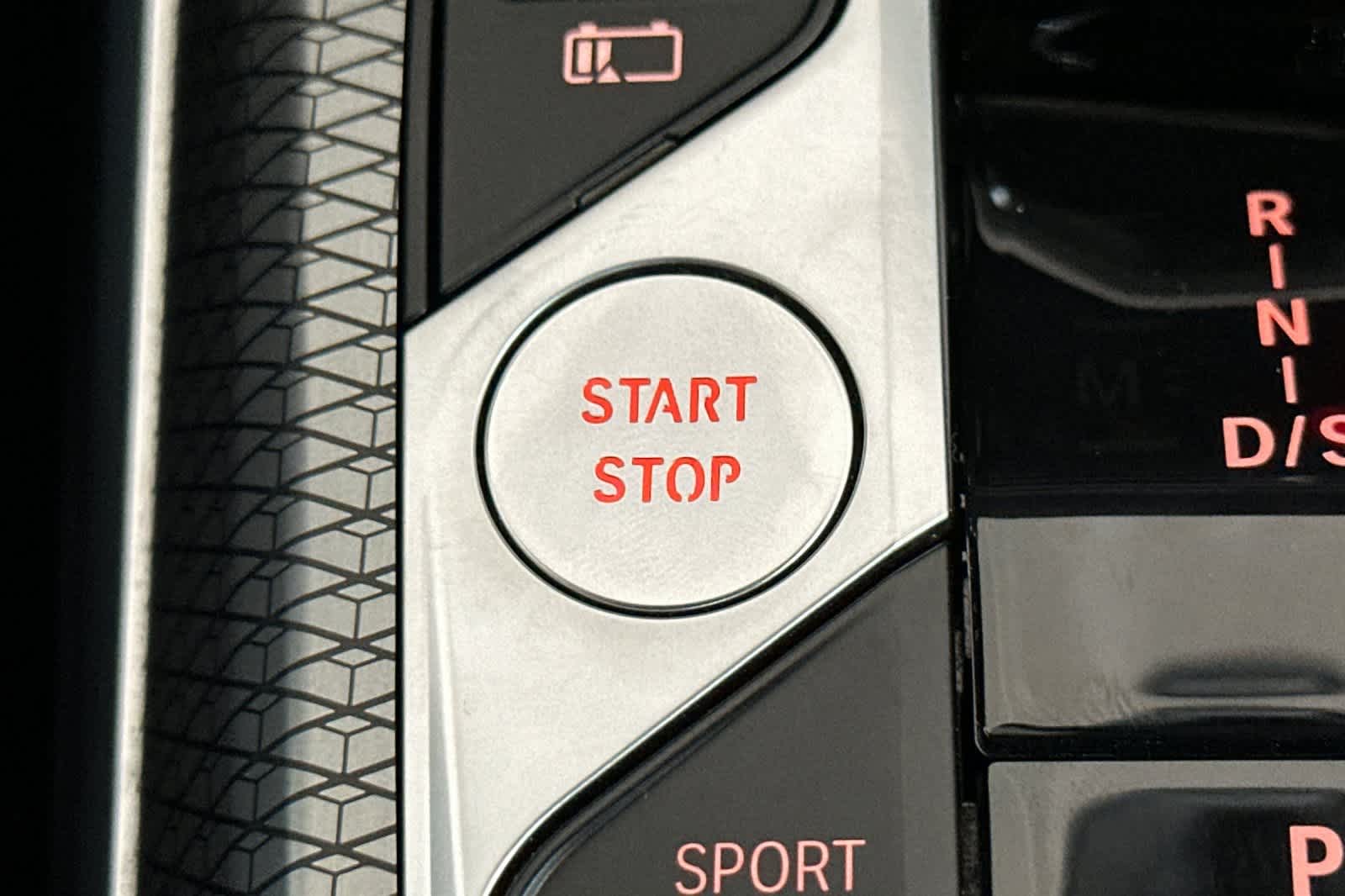 Thumbnail: 2023 BMW 3 Series - 22