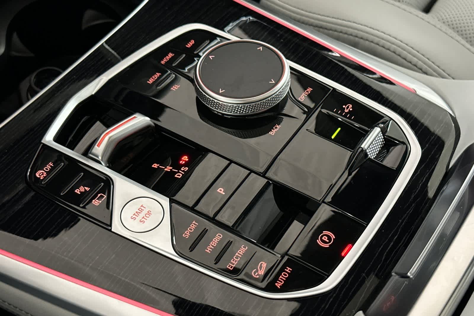 Thumbnail: 2026 BMW X5 - 22