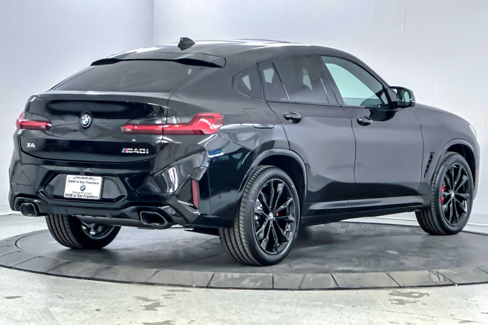 Thumbnail: 2025 BMW X4 - 2