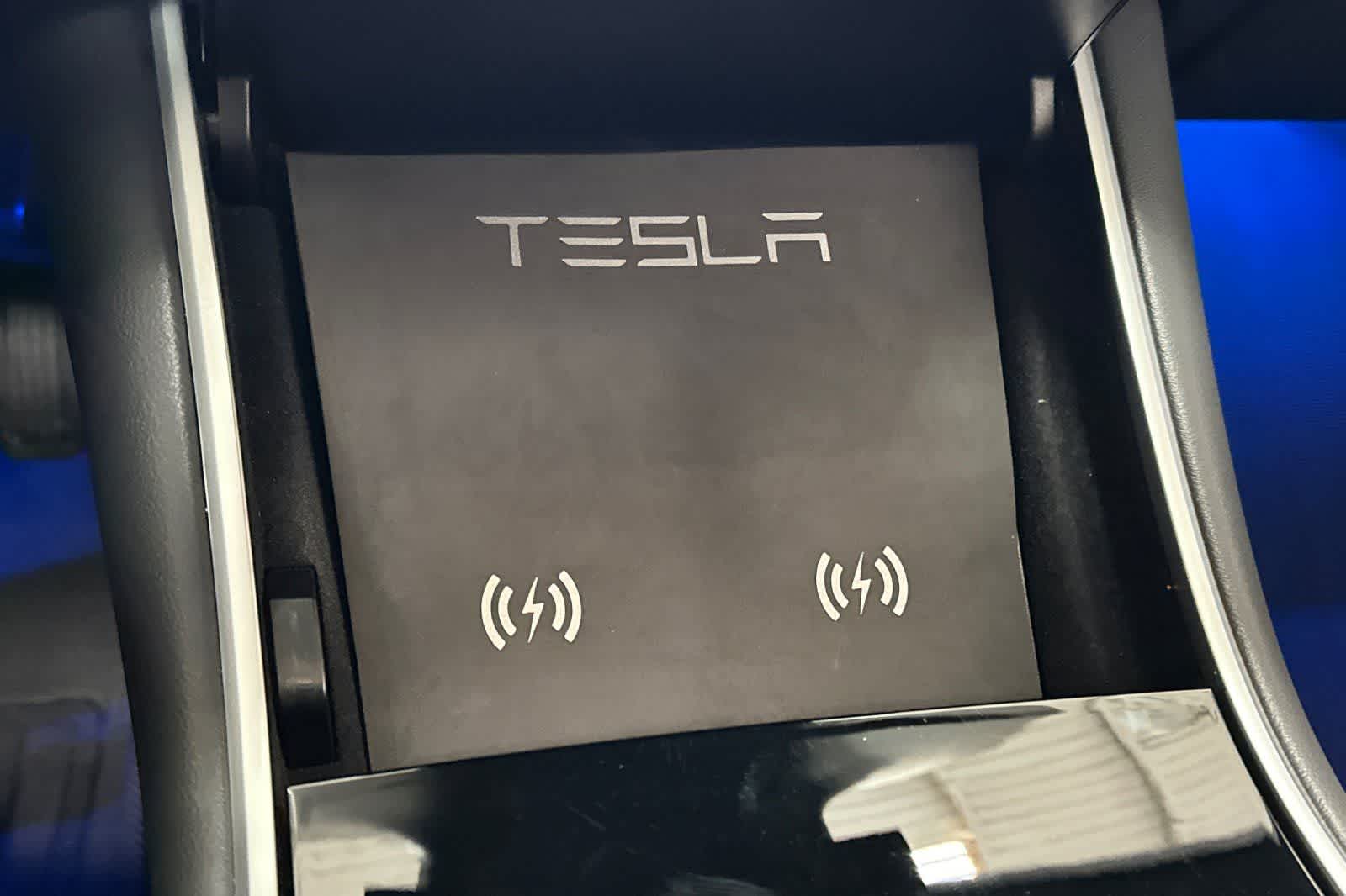 Thumbnail: 2018 Tesla Model 3 - 28