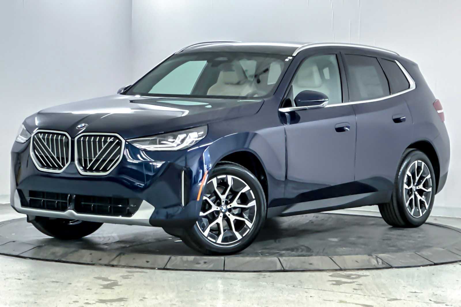 Thumbnail: 2026 BMW X3 - 1