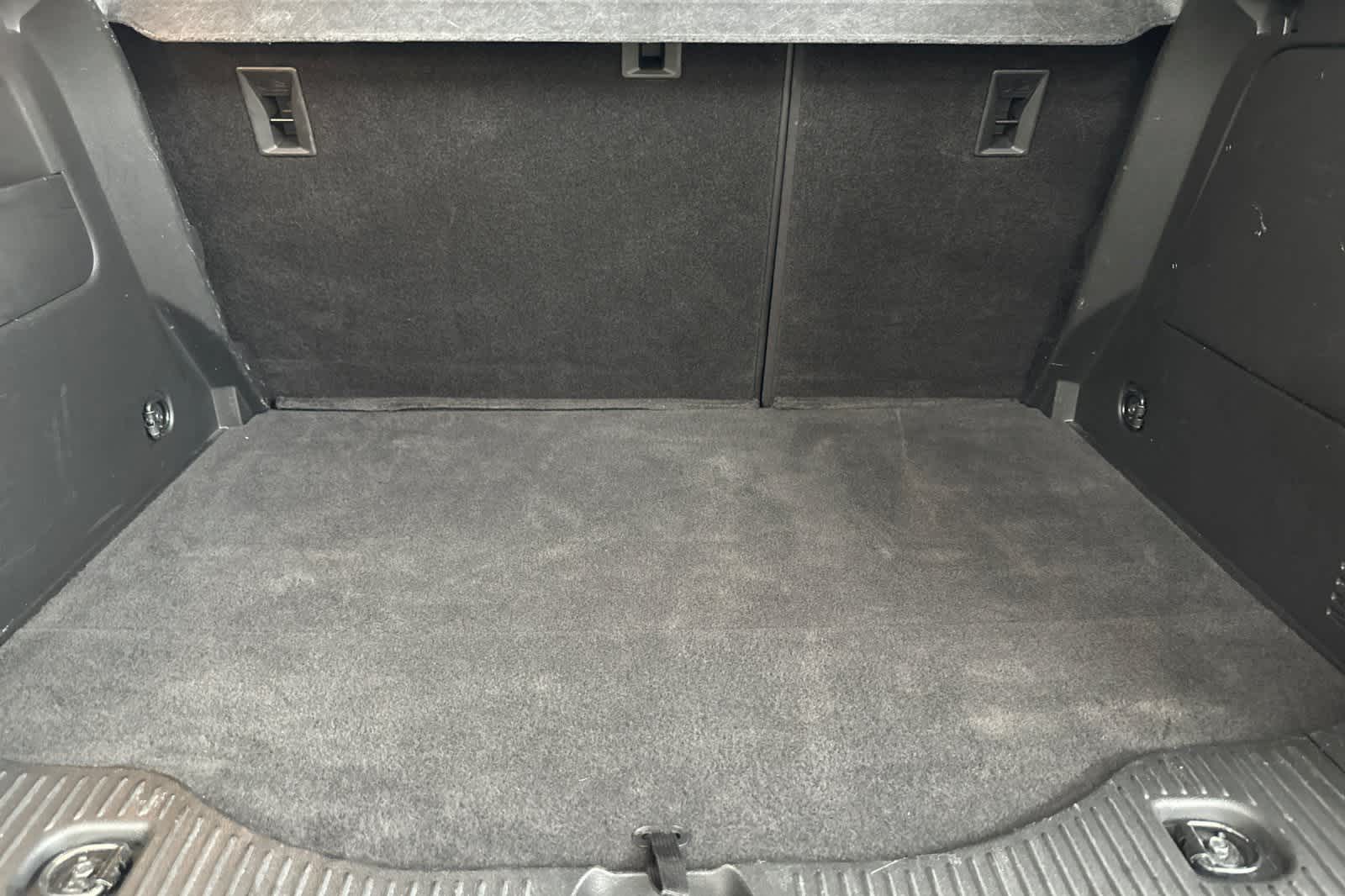 Thumbnail: 2017 Chevrolet Trax - 15