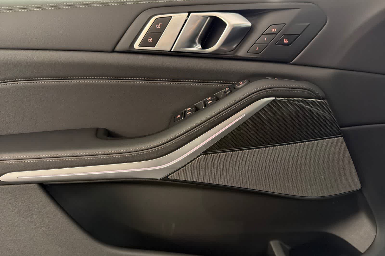 Thumbnail: 2026 BMW X5 - 12