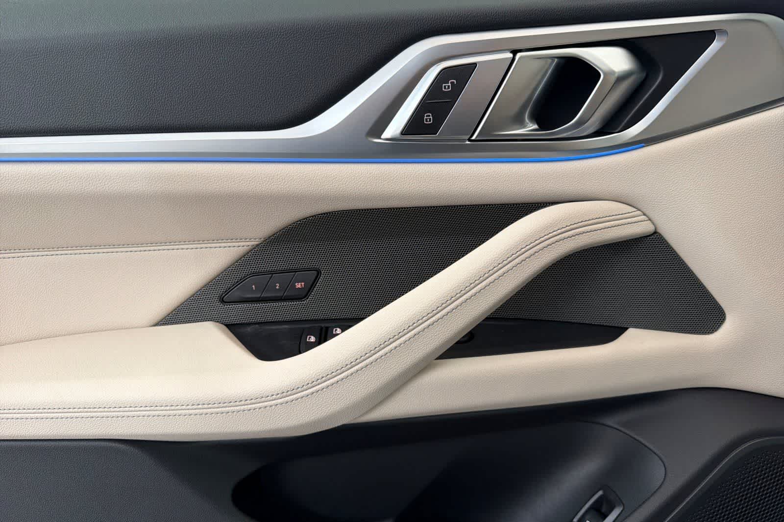 Thumbnail: 2026 BMW i4 - 12