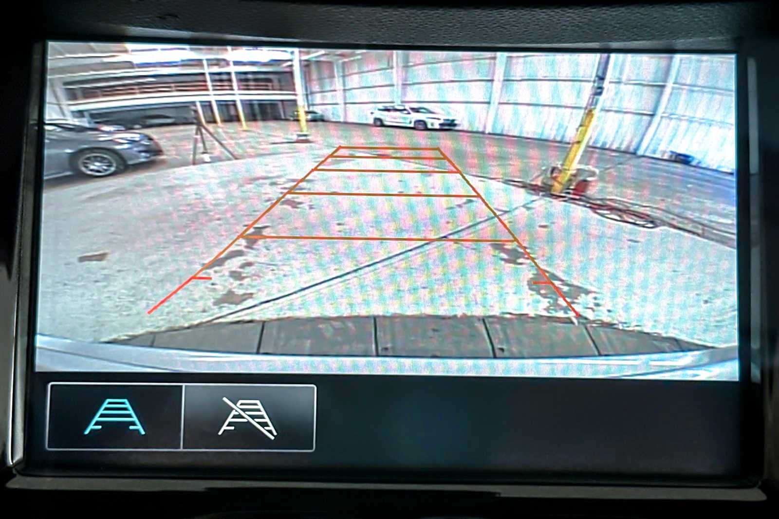 Thumbnail: 2017 Chevrolet Trax - 19