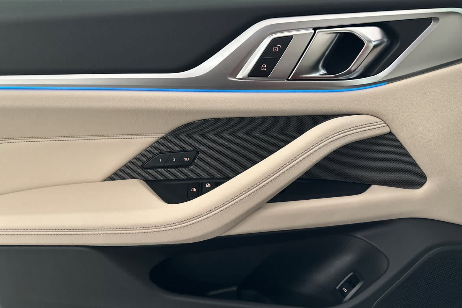 Thumbnail: 2025 BMW i4 - 12