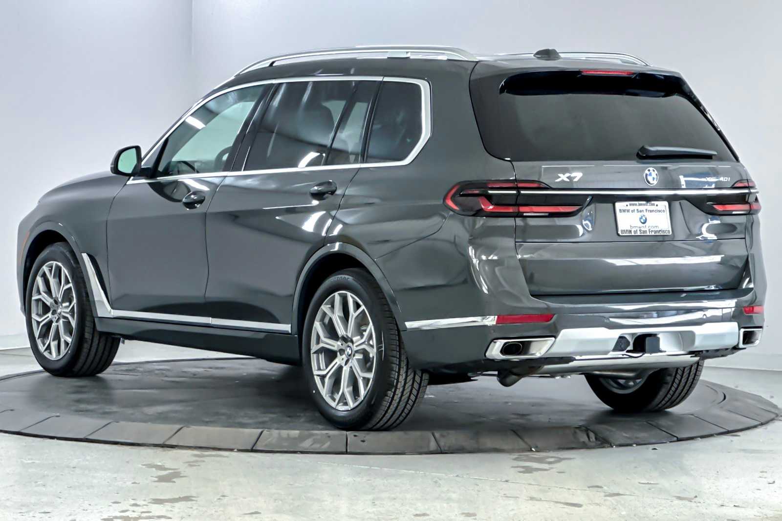 Thumbnail: 2026 BMW X7 - 6