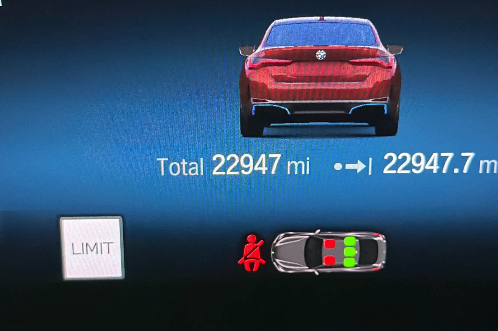 Thumbnail: 2023 BMW i4 - 25