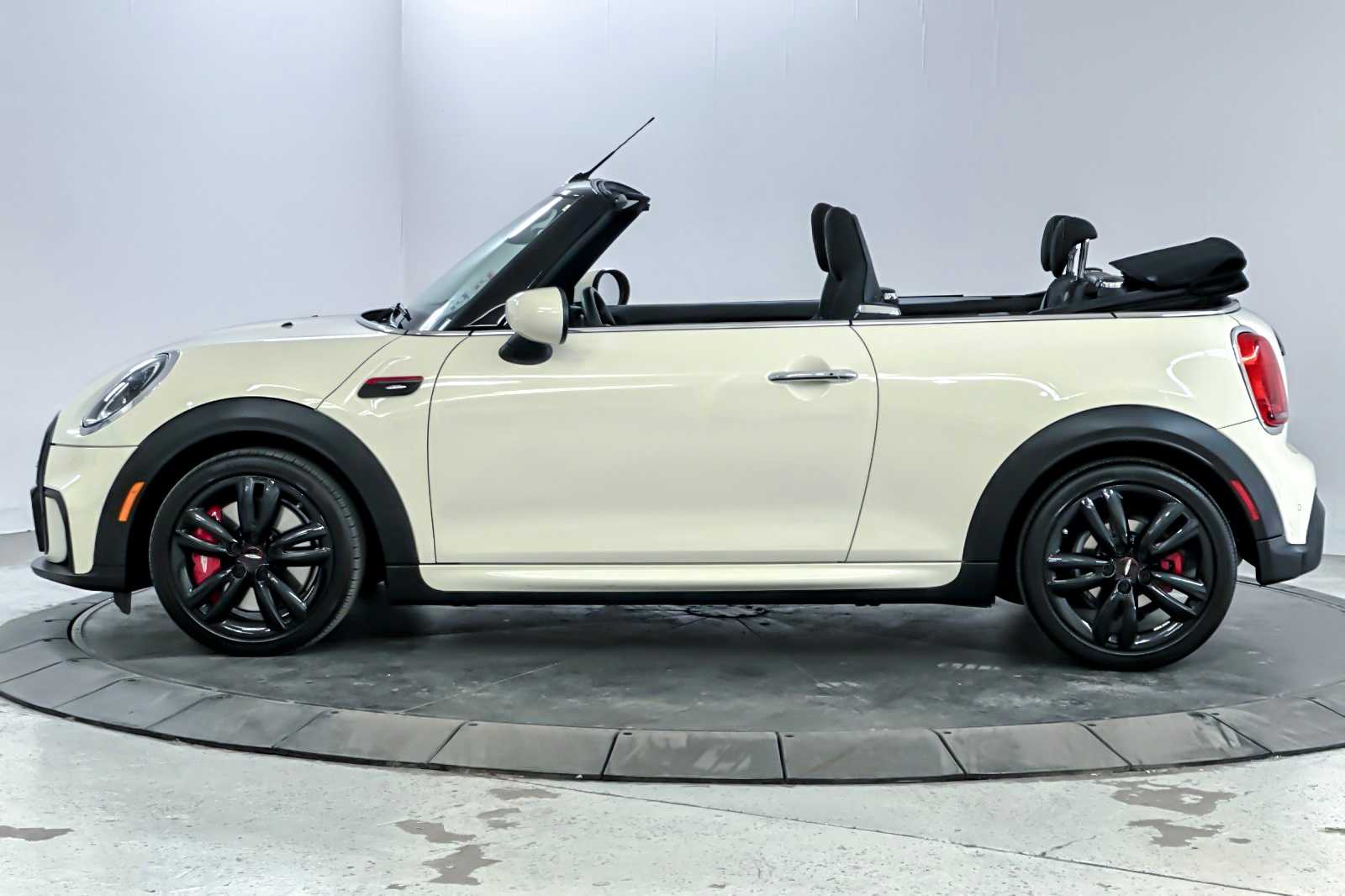 Thumbnail: 2022 MINI Cooper Convertible - 5