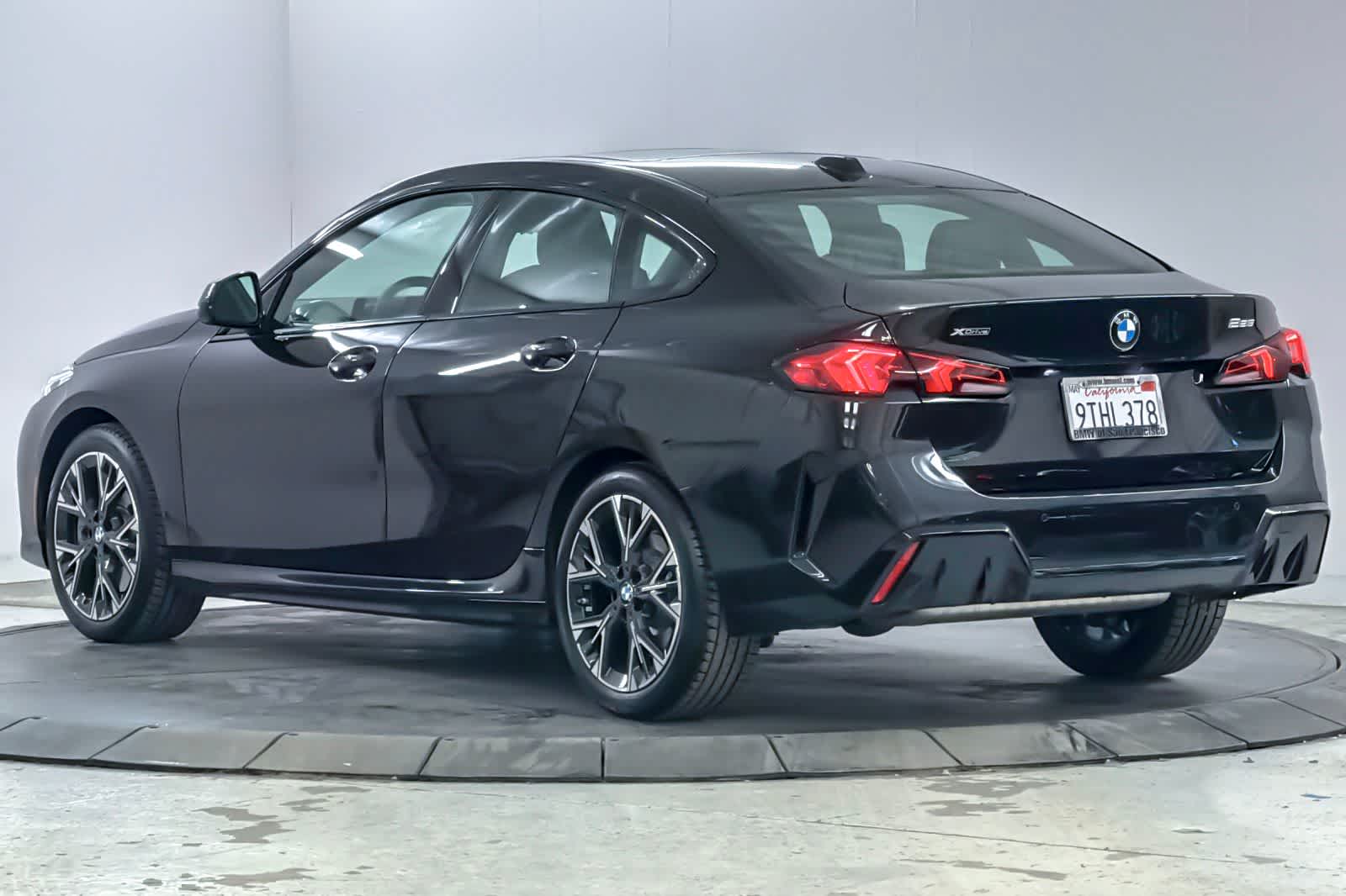 Thumbnail: 2025 BMW 2 Series - 6