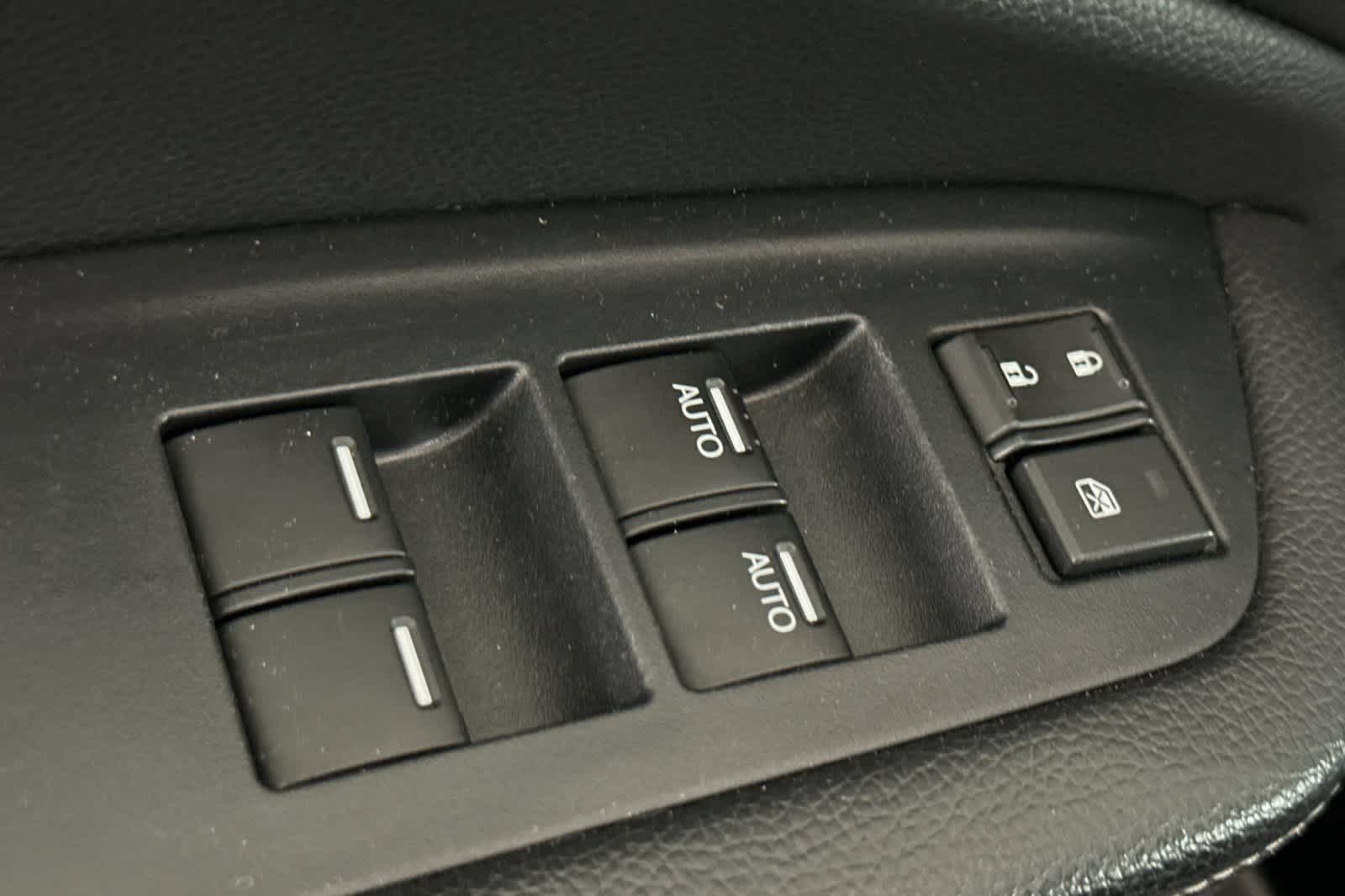 Thumbnail: 2022 Honda Ridgeline - 13