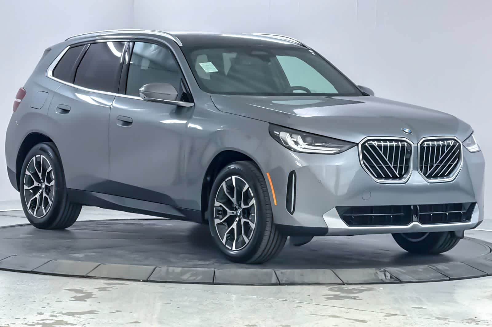 Thumbnail: 2026 BMW X3 - 9