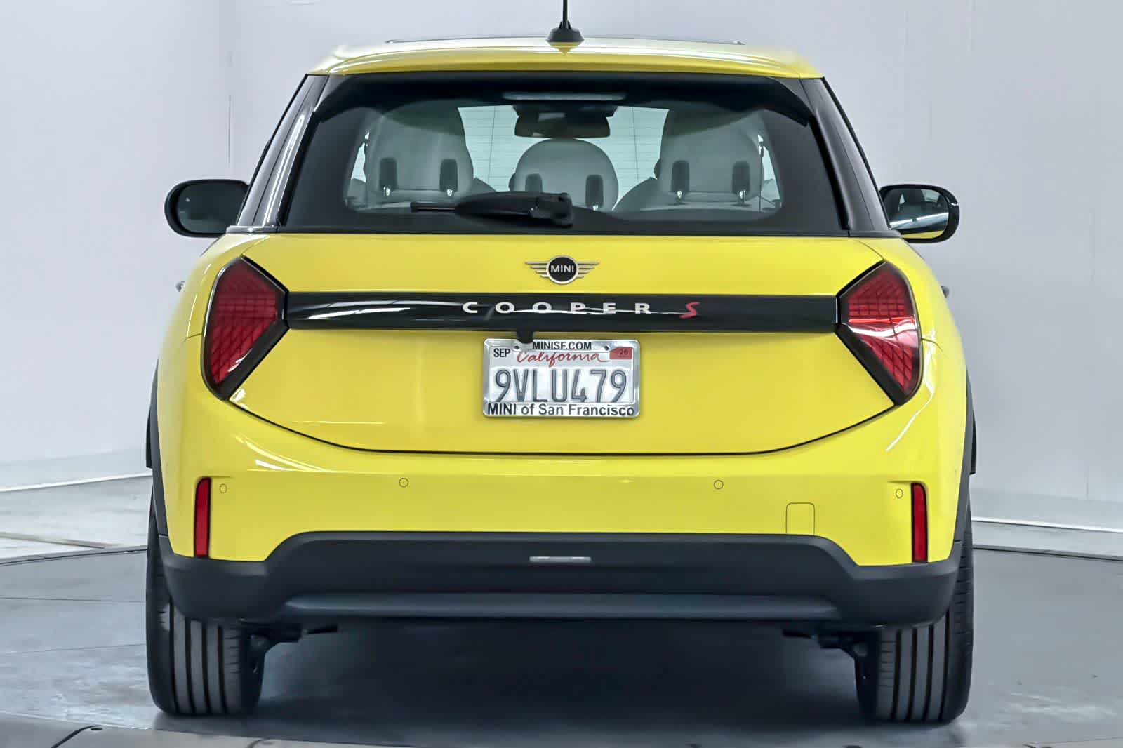 Thumbnail: 2025 MINI Cooper Hardtop - 7