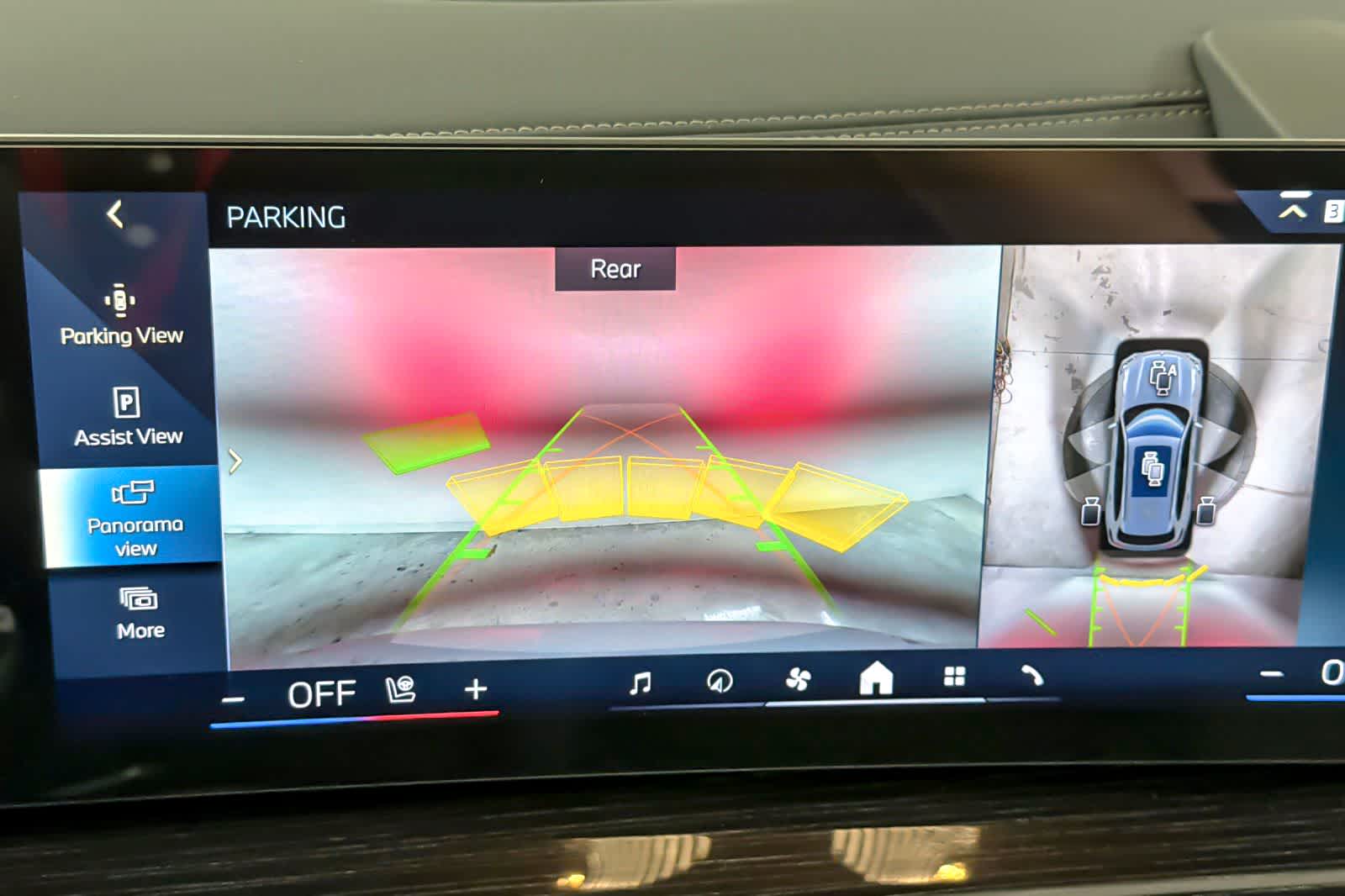 Thumbnail: 2026 BMW X5 - 20