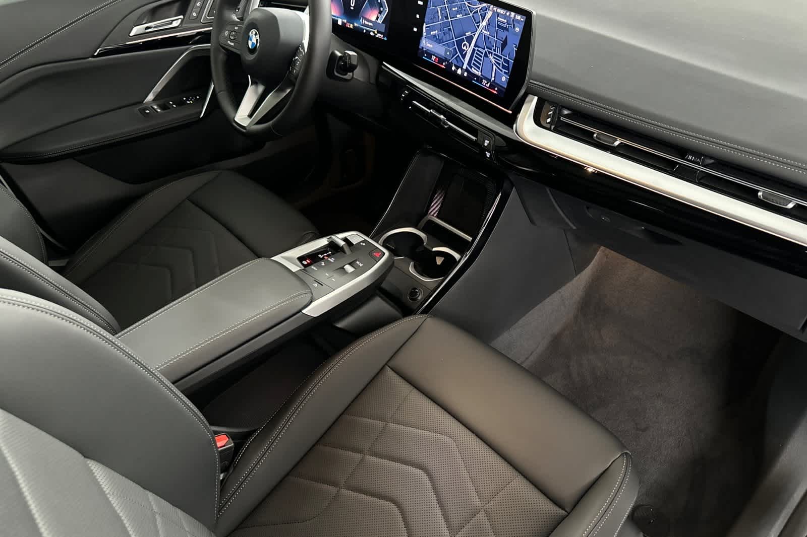 Thumbnail: 2026 BMW X1 - 16