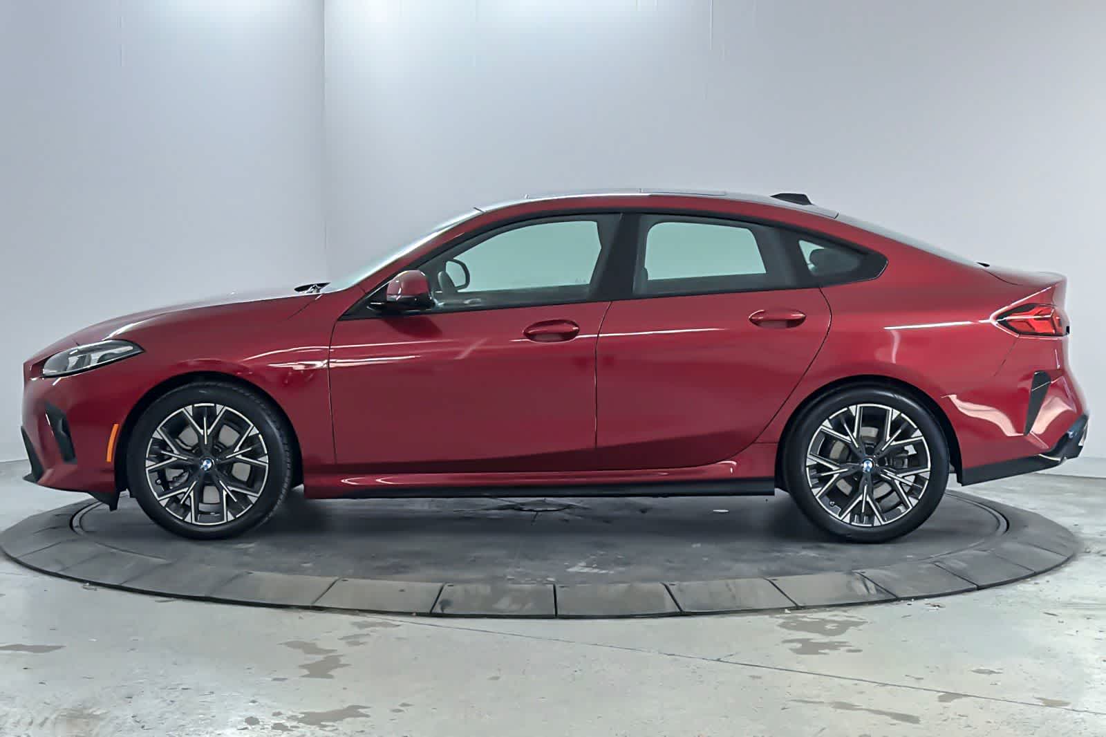 Thumbnail: 2026 BMW 2 Series - 5