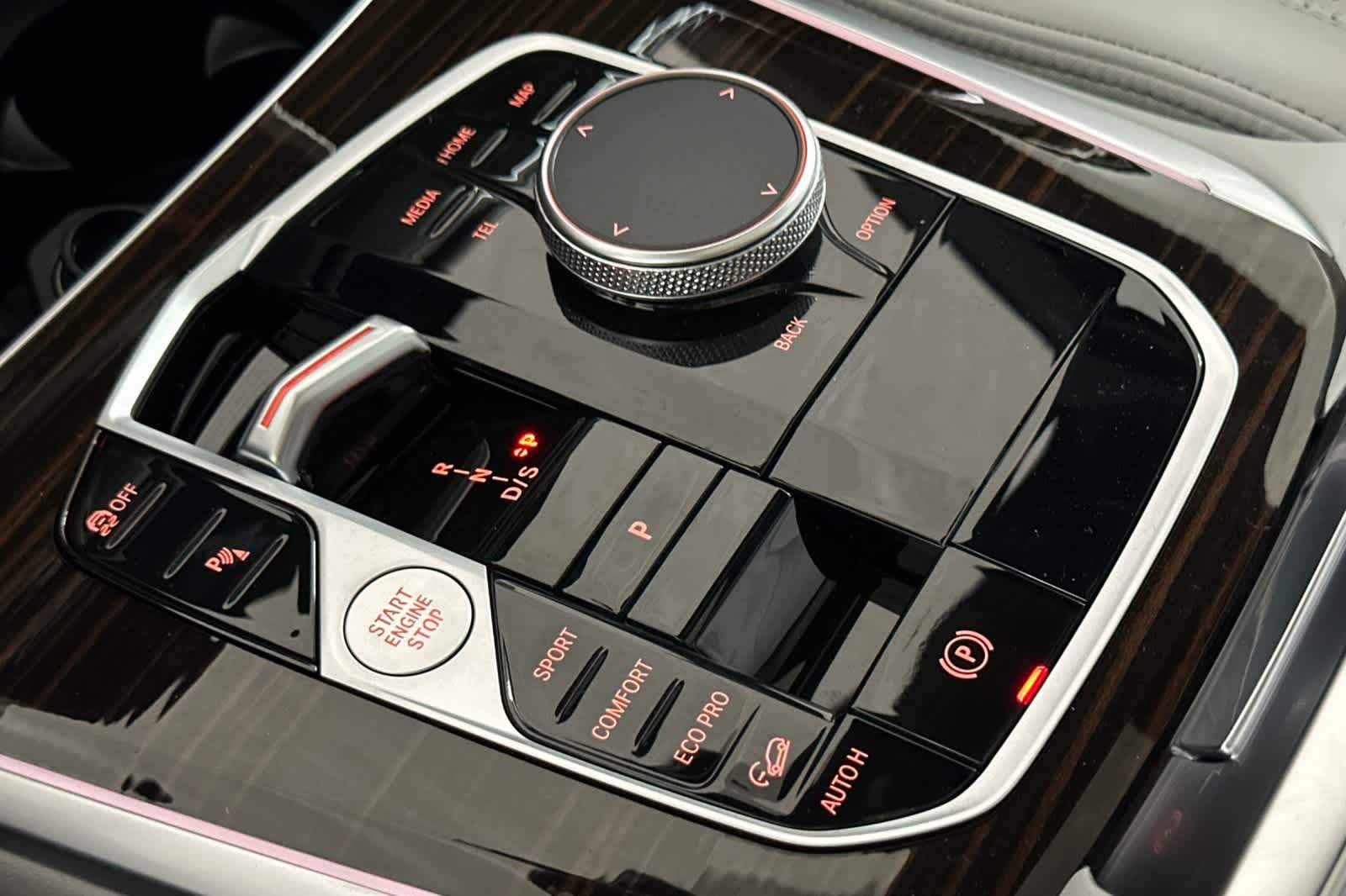 Thumbnail: 2026 BMW X5 - 22