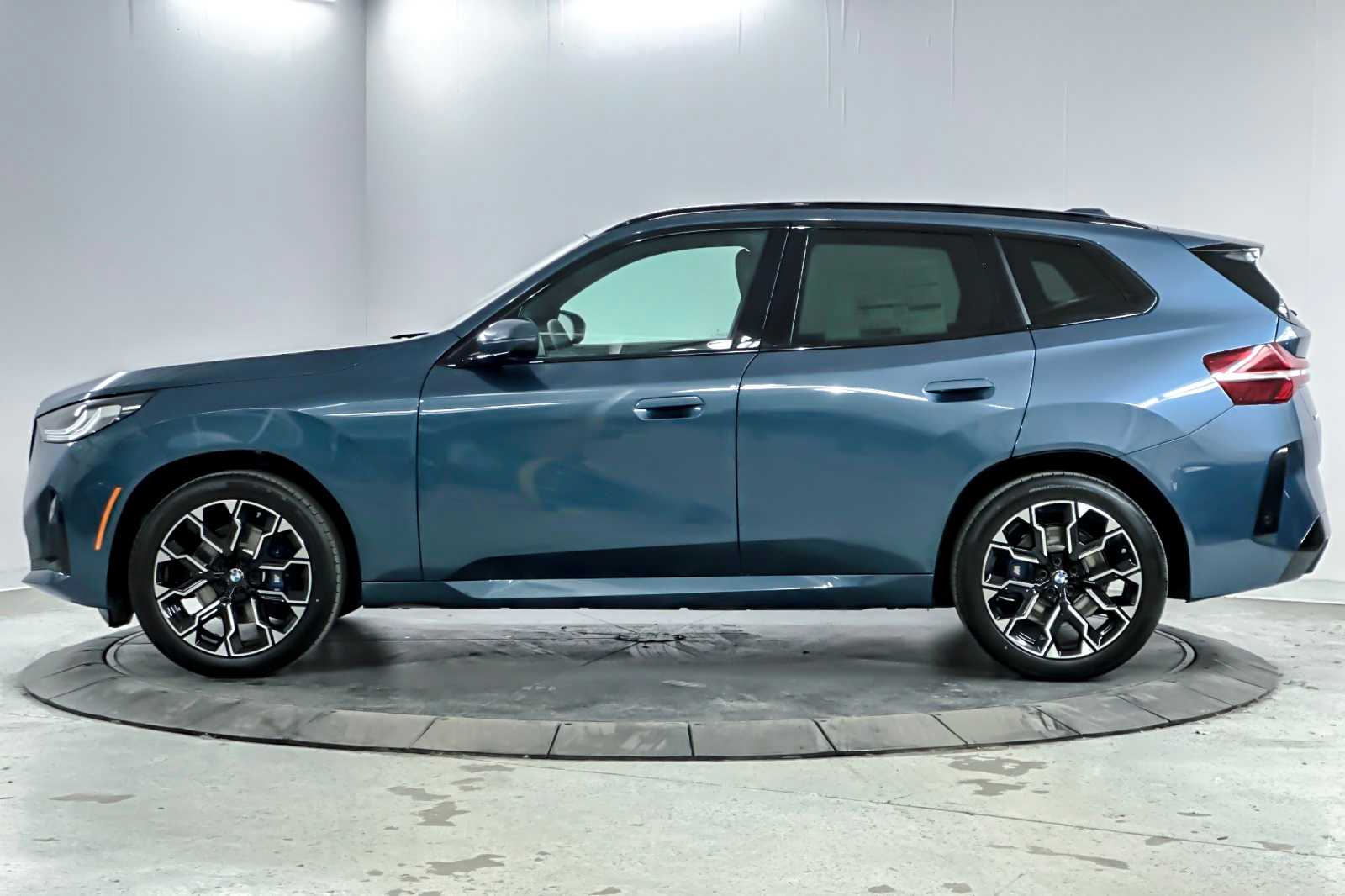 Thumbnail: 2026 BMW X3 - 5