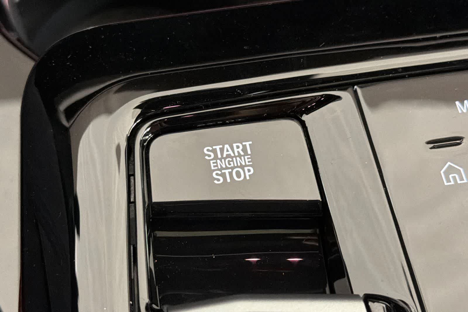 Thumbnail: 2026 BMW 5 Series - 22