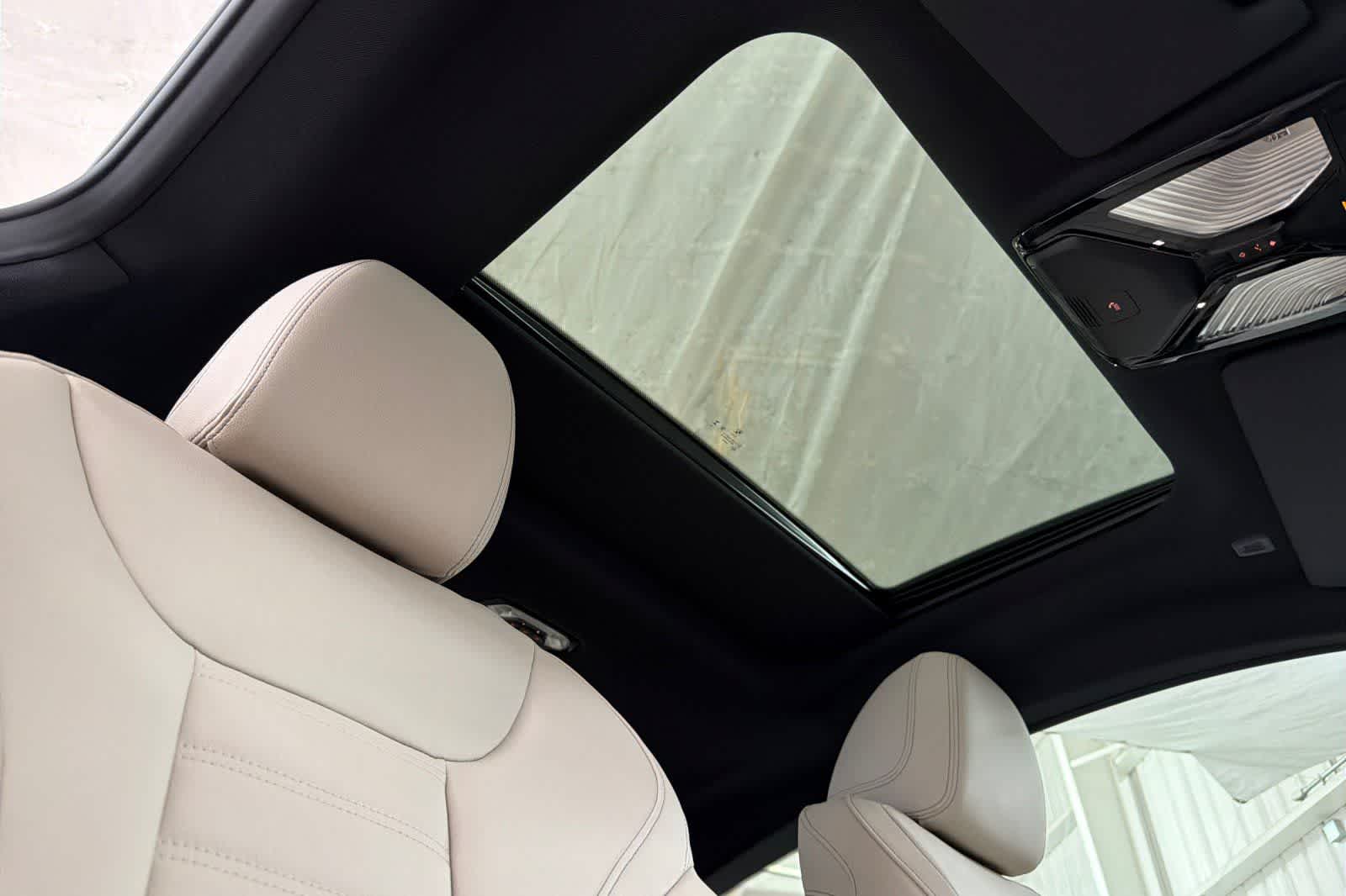 Thumbnail: 2026 BMW 4 Series - 16