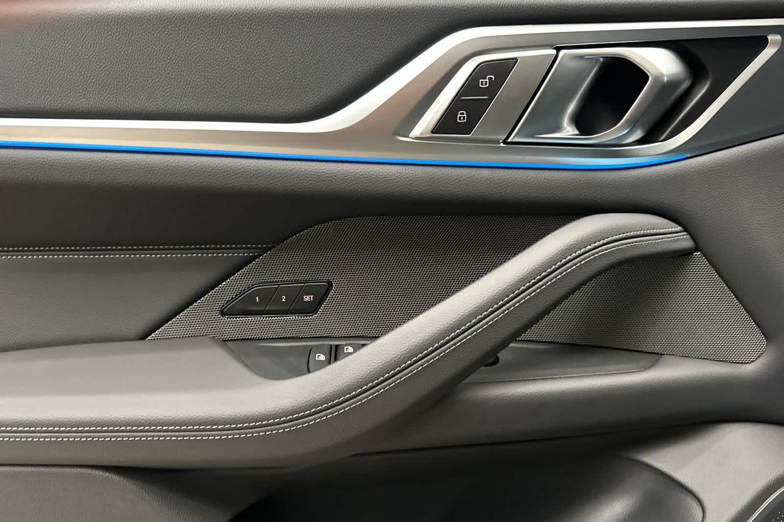 Thumbnail: 2025 BMW i4 - 12
