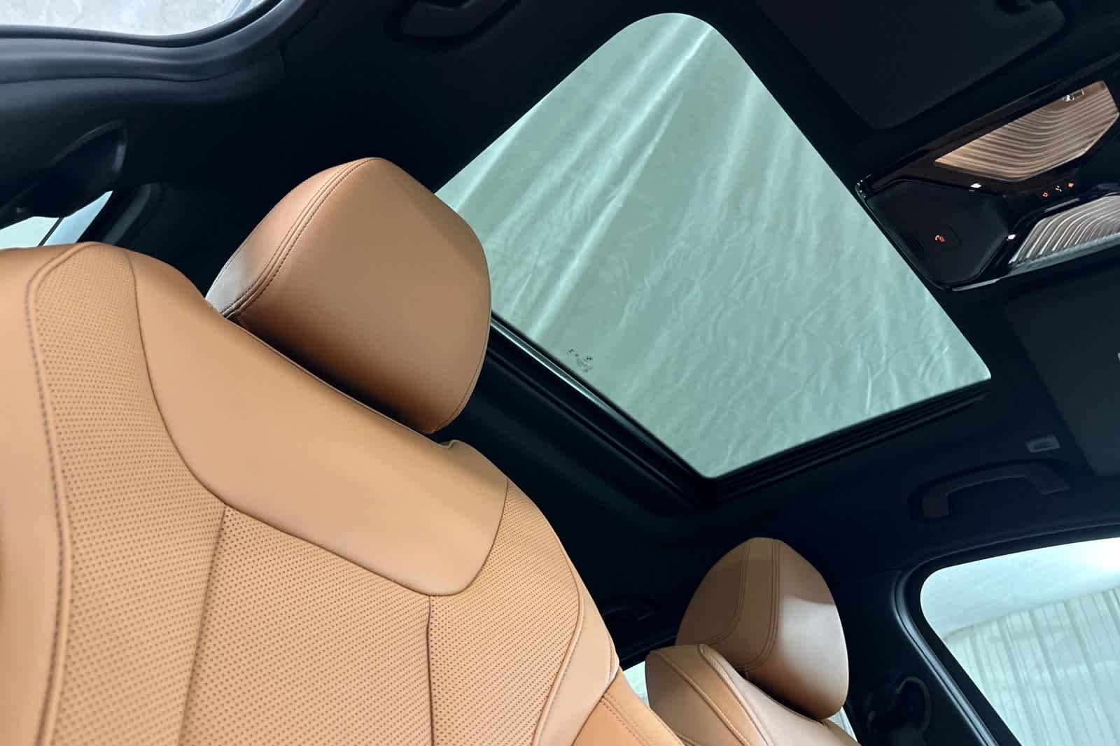 Thumbnail: 2026 BMW 3 Series - 16