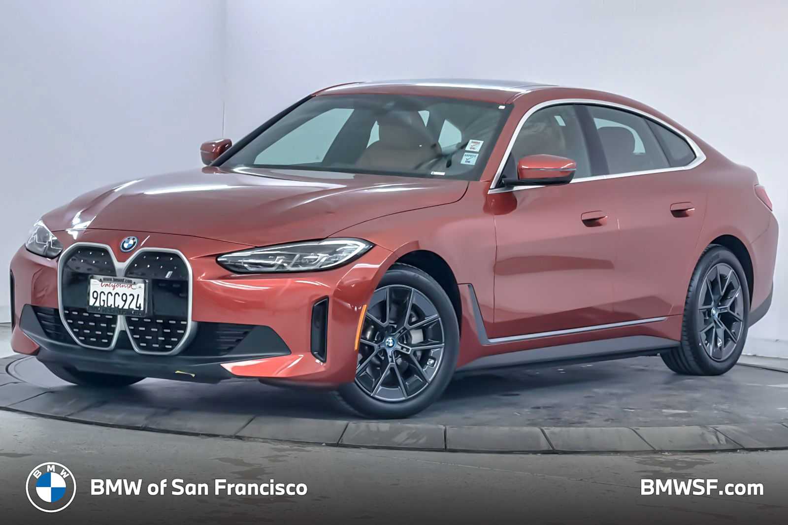 Thumbnail: 2023 BMW i4 - 1