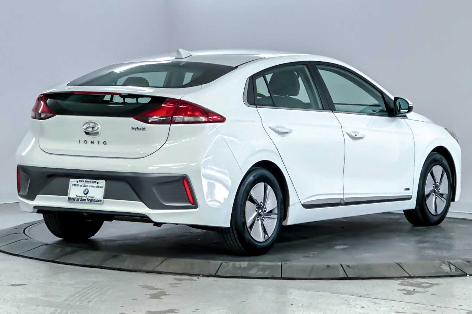 Thumbnail: 2020 Hyundai Ioniq - 2