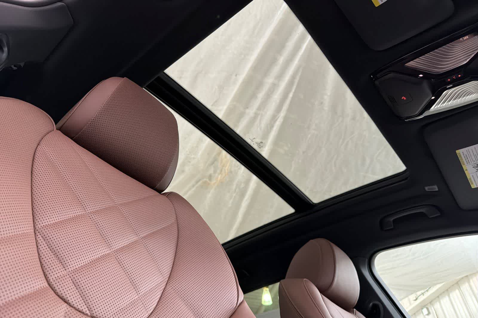 Thumbnail: 2026 BMW X5 - 17