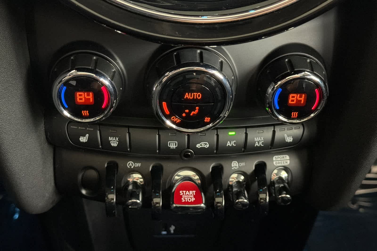 Thumbnail: 2023 MINI Cooper Hardtop - 20