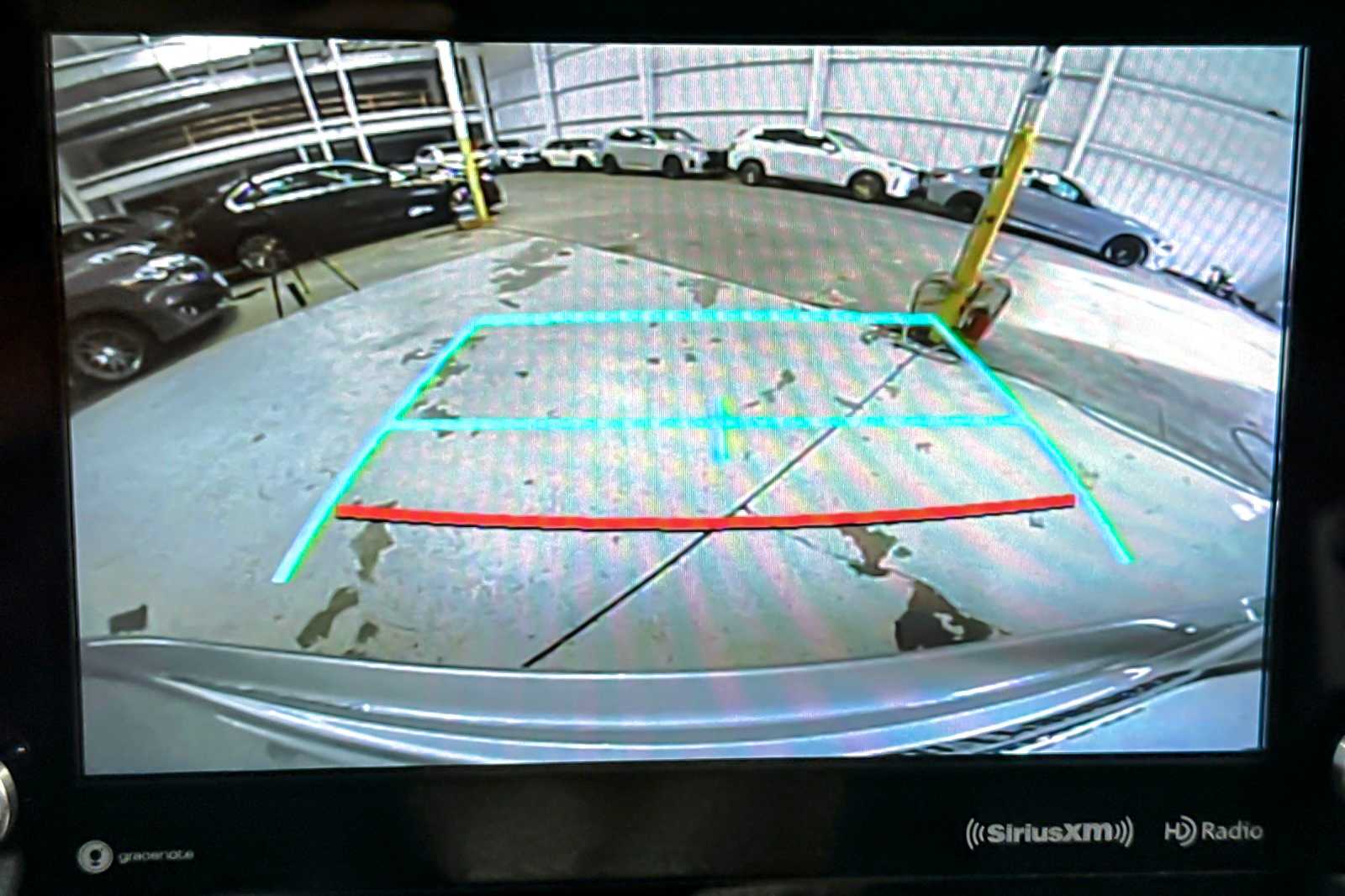 Thumbnail: 2022 Toyota Highlander - 20