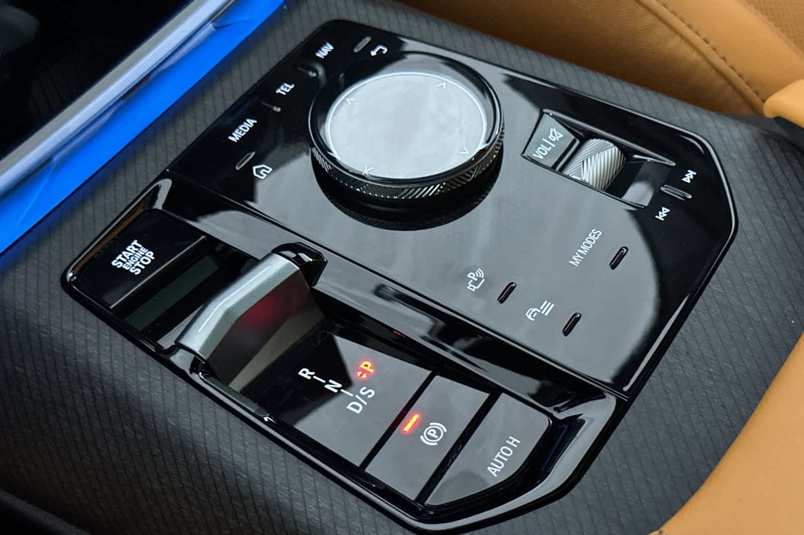 Thumbnail: 2026 BMW X3 - 22