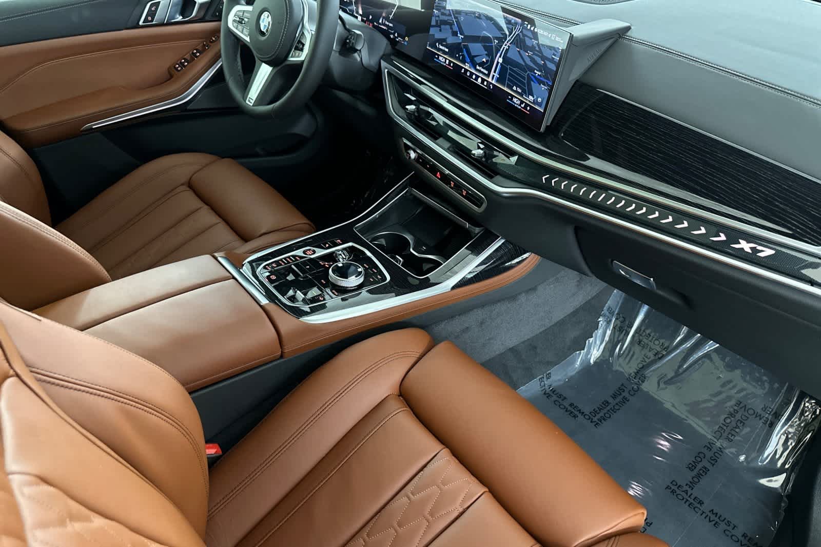 Thumbnail: 2026 BMW X7 - 16