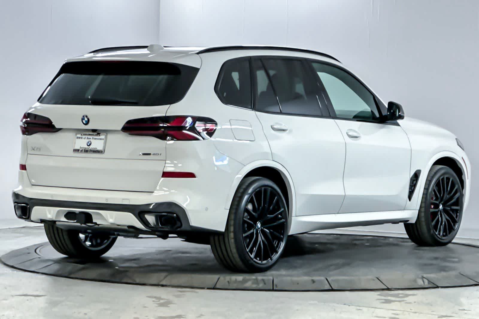 Thumbnail: 2026 BMW X5 - 2