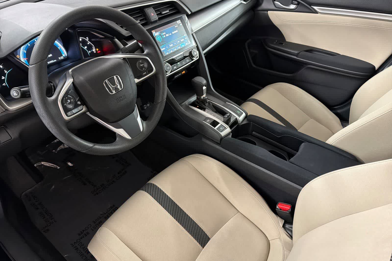 Thumbnail: 2016 Honda Civic - 11